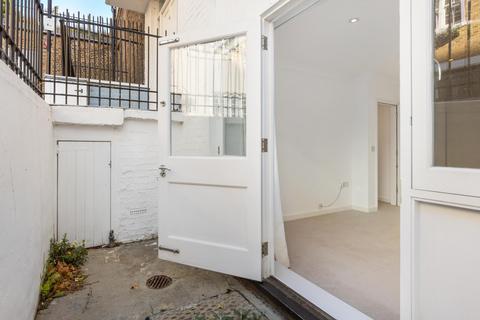 1 bedroom flat for sale, Montagu Mews West, London, W1H