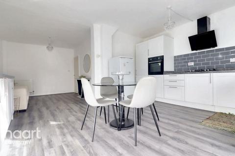 3 bedroom end of terrace house for sale, Burnaby Road, Coventry