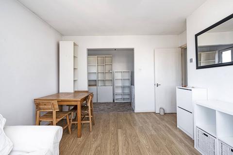 2 bedroom flat to rent, Millennium Place, Bethnal Green, London, E2