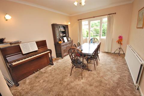 5 bedroom detached house for sale, The Green, Radcliffe On Trent
