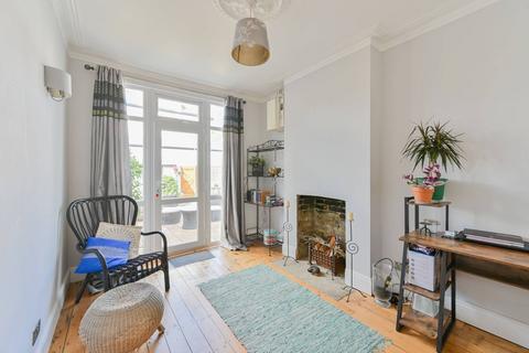 Devonshire Road, Colliers Wood, London, SW19