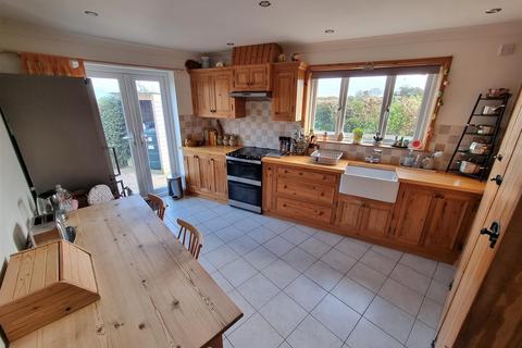 4 bedroom detached house for sale, Whitstone, Holsworthy