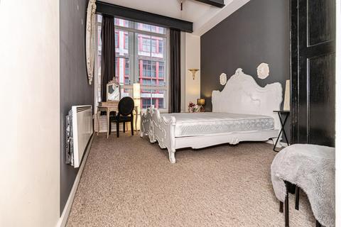 2 bedroom apartment for sale, Princess Street, Manchester M1