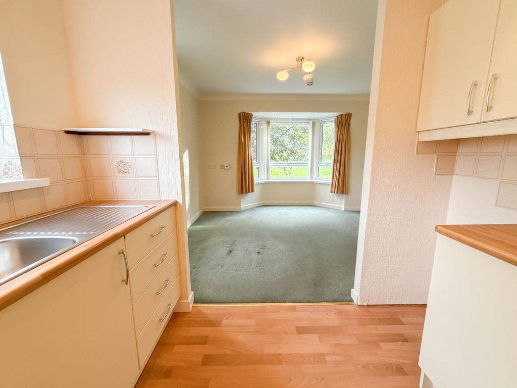 Lounge/Kitchen