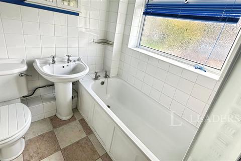 2 bedroom flat to rent, Deep Denes, Luton, Bedfordshire, LU2