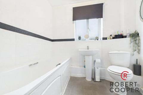 undefined, Carmichael Close, Ruislip, HA4
