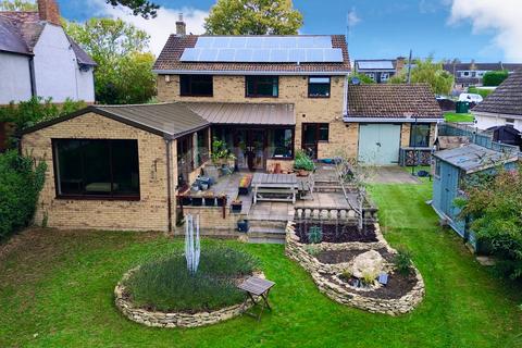 undefined, Main Road, Hackleton, Northampton, NN7
