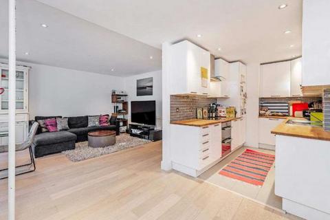 2 bedroom flat for sale, Gloucester Terrace, London W2