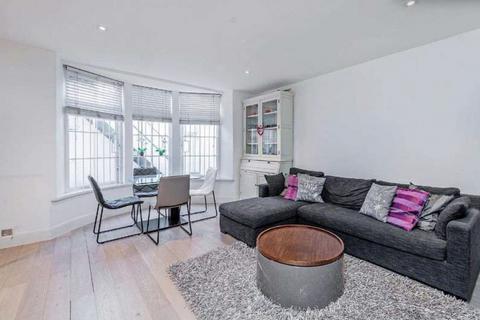 2 bedroom flat for sale, Gloucester Terrace, London W2