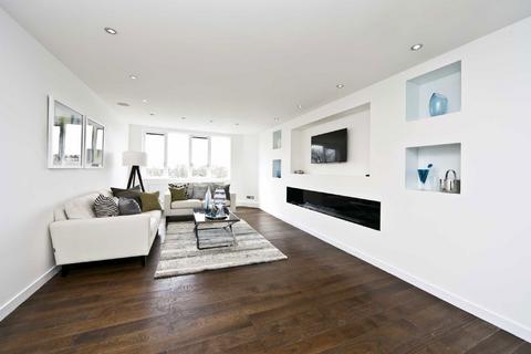 Wellington Road, London NW8