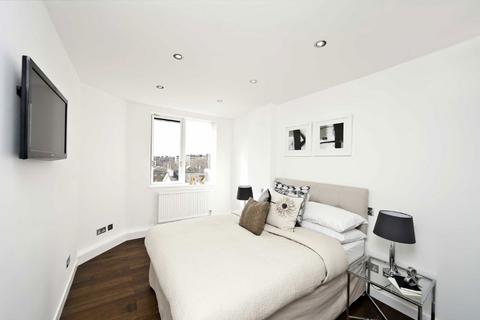 undefined, Wellington Road, London NW8