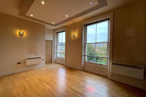 2 bedroom apartment for sale, Montpellier Terrace, Scarborough YO11