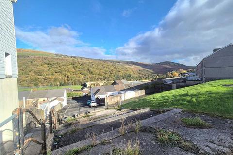undefined, Ferndale CF43