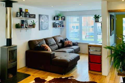 3 bedroom terraced house to rent, Foreness Close, Broadstairs CT10