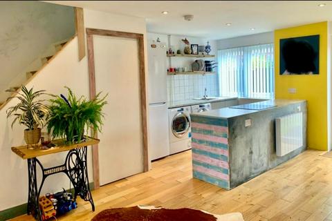 3 bedroom terraced house to rent, Foreness Close, Broadstairs CT10