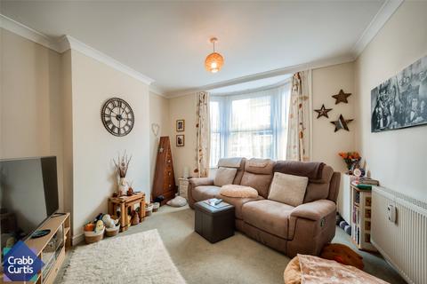 2 bedroom end of terrace house for sale, East Grove, Leamington Spa, Warwickshire, CV31