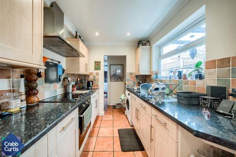 2 bedroom end of terrace house for sale, East Grove, Leamington Spa, Warwickshire, CV31