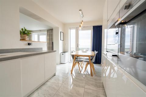 4 bedroom detached house for sale, Promenade View, Newbiggin-By-The-Sea