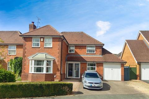 4 bedroom detached house for sale, St. Margaret Road, Ludlow