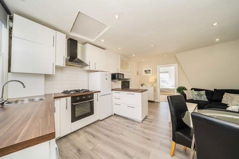 2 bedroom flat for sale, Kings Gardens, London NW6