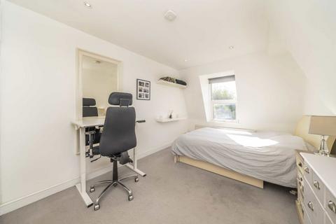 2 bedroom flat for sale, Kings Gardens, London NW6