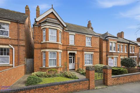 undefined, Greenhill, Evesham