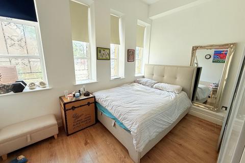 2 bedroom apartment for sale, Victoria Road, Shipley BD18