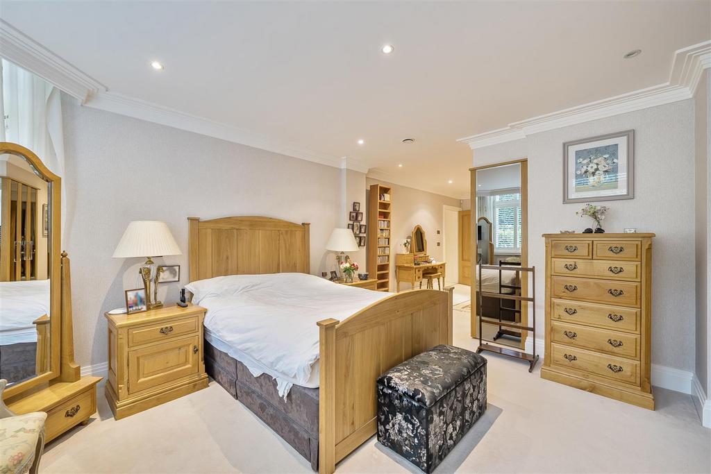 Principal Bedroom
