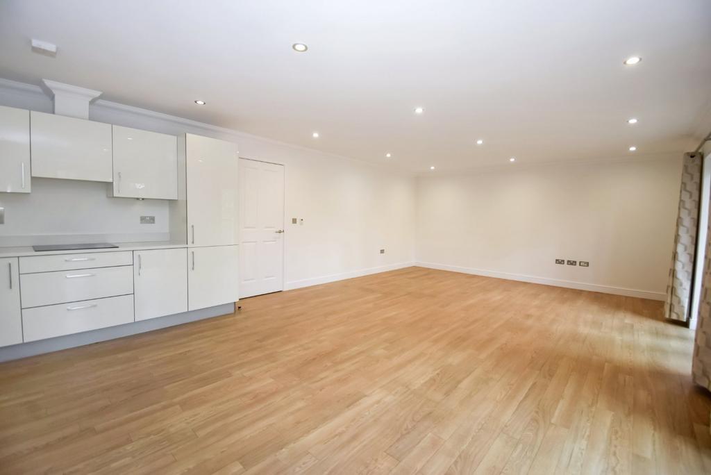 Kitchen/Living