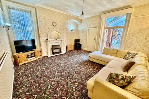 5 bedroom semi-detached house for sale, Skipton Road, Keighley, BD21