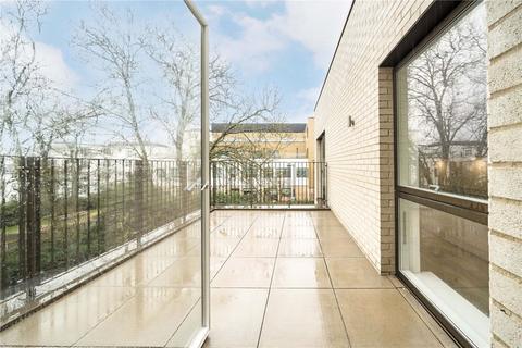 3 bedroom flat to rent, Christchurch Avenue, London NW6