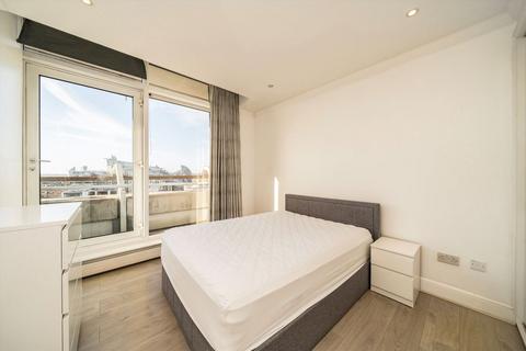 2 bedroom flat to rent, Coral Row, London SW11