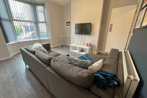 5 bedroom house to rent, Stanley Street, L7 0JN,
