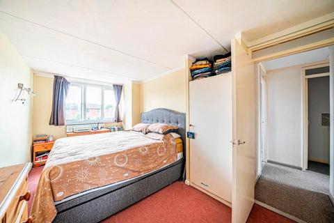 28 Forest Drive, Tidworth, SP9 7PF