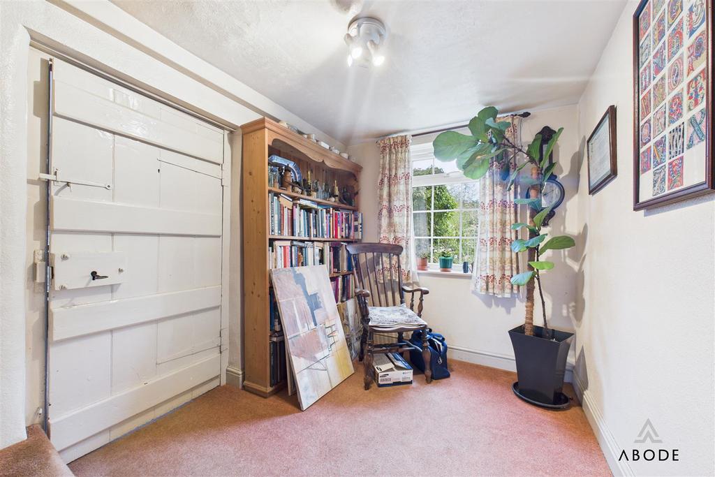 CAM03473 G0-PR0476-STILL030.jpg