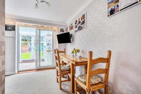 undefined, Lea Road, Reading RG4