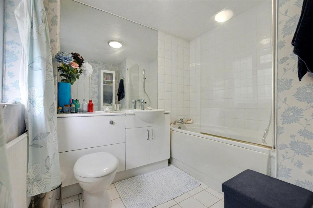 Bathroom.jpeg