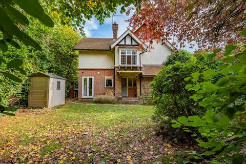 2 bedroom semi-detached house for sale, Fir Toll Close, Mayfield TN20