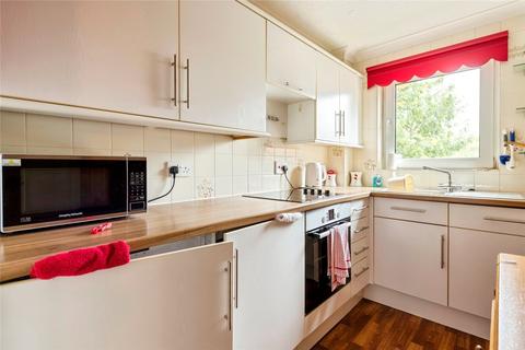 2 bedroom apartment for sale, Redlin Court, Redhill RH1