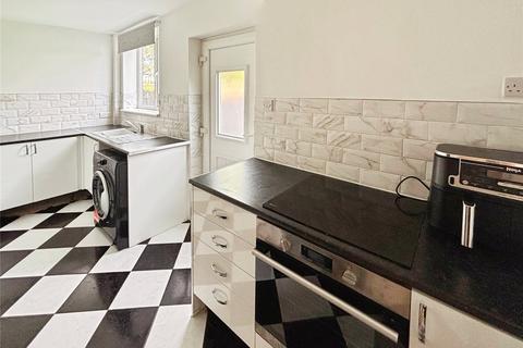 122 Great North Road, Woodlands, Doncaster, DN6 7HT
