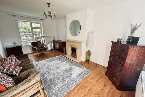 122 Great North Road, Woodlands, Doncaster, DN6 7HT