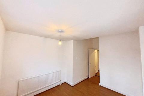 1 bedroom apartment to rent, York Road, Woking, Surrey, GU22