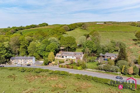 4 bedroom detached house for sale, Burnley Road, Cliviger, BB10