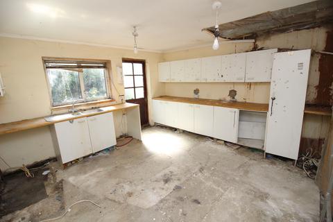 undefined, Longfellow Road, Worcester Park KT4