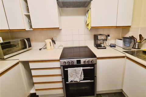 1 bedroom flat to rent, Winn Road, Hampshire SO17