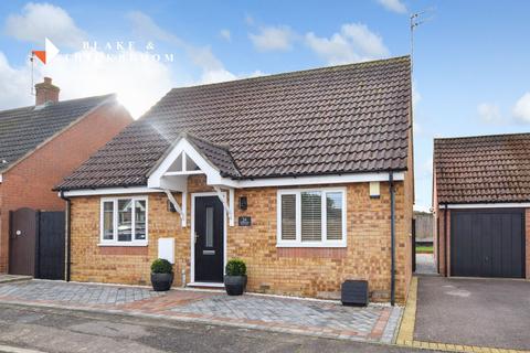 2 bedroom detached bungalow for sale, Freshwater Lane, Clacton-on-Sea