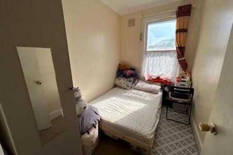 undefined, District Road, Wembley, HA0