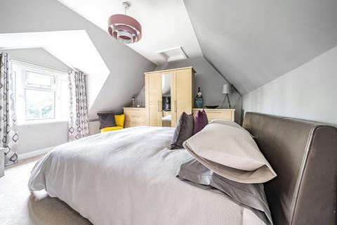 3 bedroom apartment to rent, Ravenswood House, Lower Hale, Farnham, Surrey, GU9