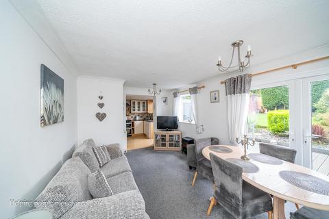26 Avenue Road, Cannock, WS12 2DY