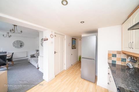 26 Avenue Road, Cannock, WS12 2DY